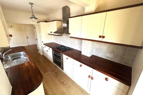 Kitchen 1 - edited .jpg
