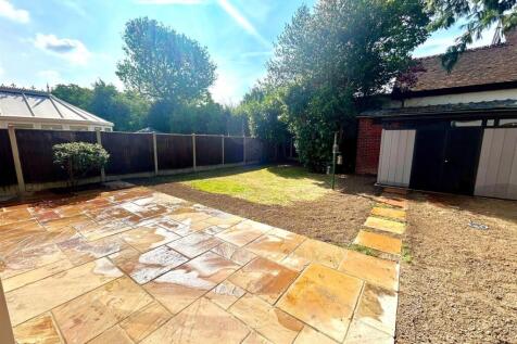 Garden 1.jpg - edited .jpg