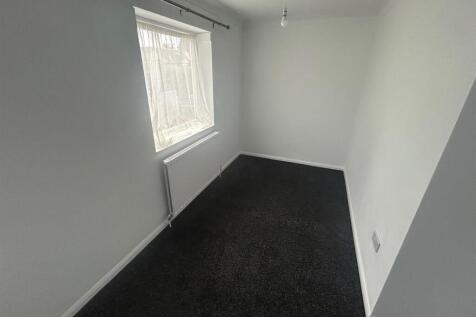 lounge 1.jpg