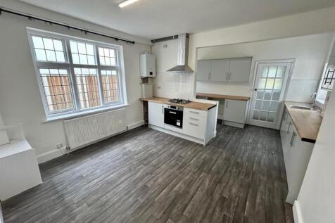 kitchen 1.jpg
