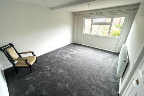 Lounge 1 edited .jpg