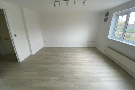 lounge 1.jpg
