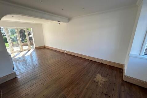 lounge.jpg