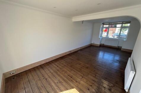lounge 3.jpg