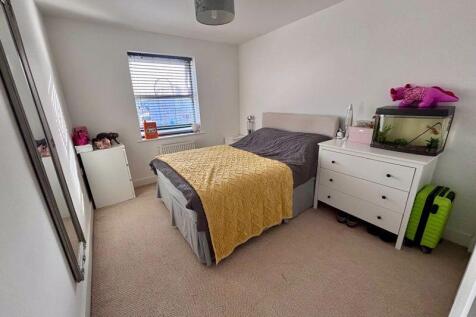 bedroom x 2