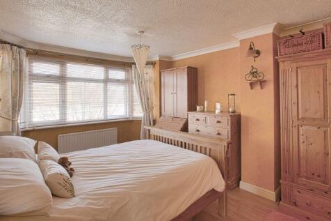 Bedroom x 2