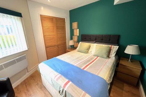 ANNEX BEDROOM