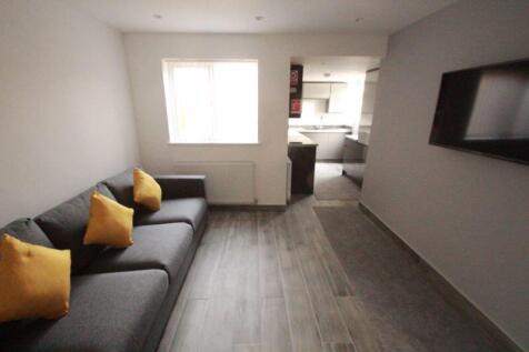 Communal lounge/kitchen