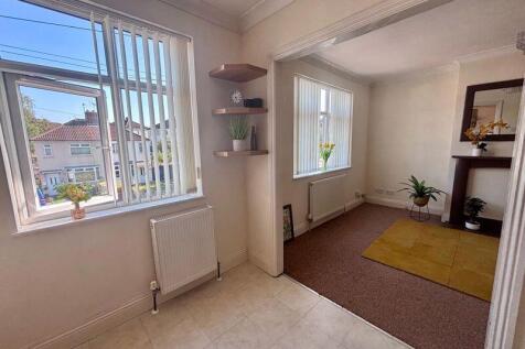 kitchen/lounge