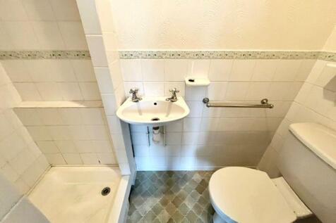 En-suite Bedroom Two