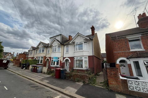 106 highgrove str...