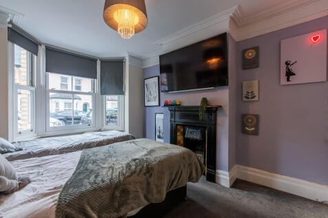 15 Surrey Road-29