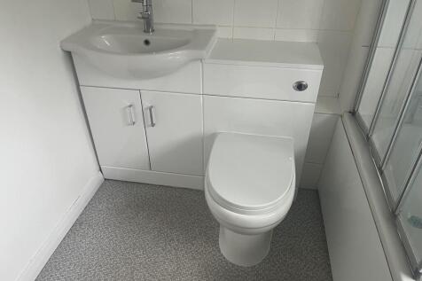 Toilet 1