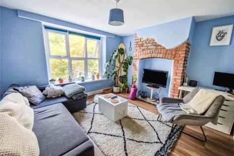 Garden Flat Lounge