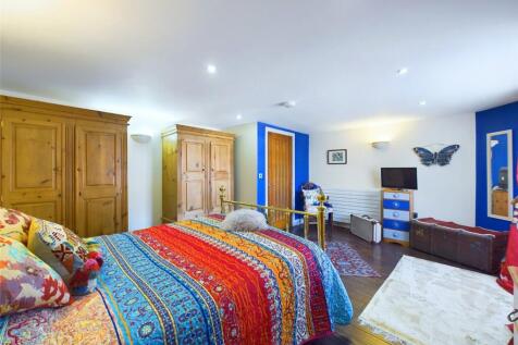 GF Bedroom