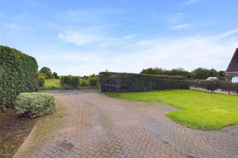 Driveway/Garden
