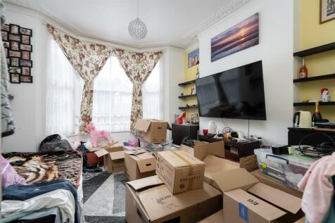 Living Room (58A)