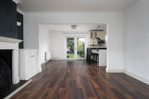 Living Room/Dining Room