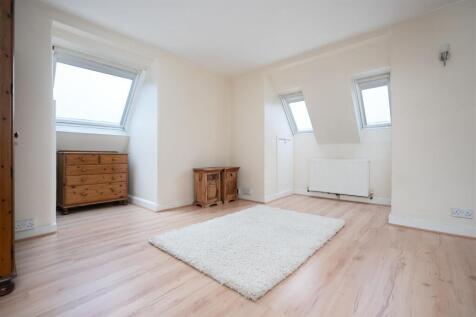Studio Room