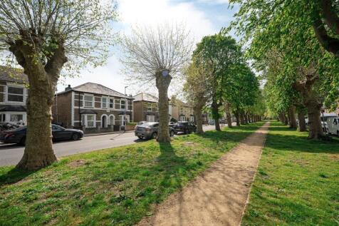 Situation - Colham Avenue