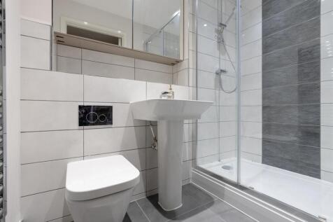 Bedroom 1 En-Suite