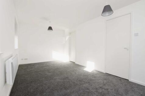Studio Room
