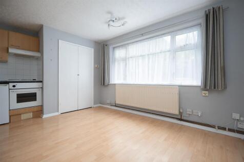Studio Room