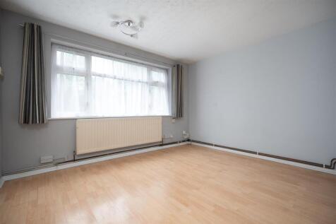 Studio Room