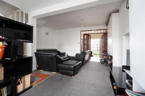 Open Plan Living/Dining Room