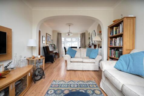 Living/Dining Room