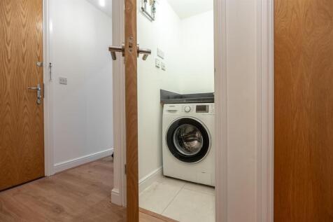 Laundy Cupboard