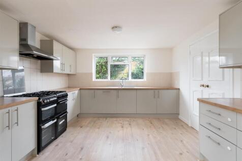 Kitchen / Breakfast Room