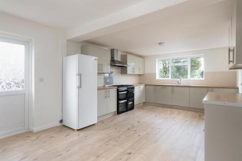 Kitchen / Breakfast Room
