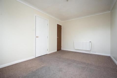 Studio Room
