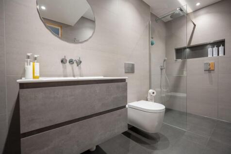 Downstairs Shower Room/WC