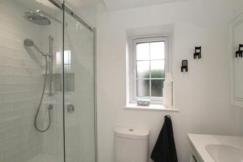 En Suite Shower Room