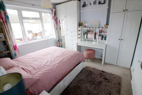 BEDROOM ONE 11&#39;5&#34;