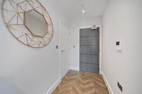 Private Entrance