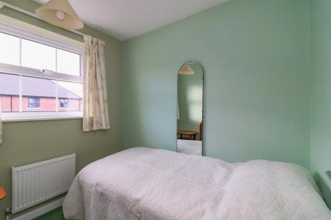 Bedroom 3 (Furnished)