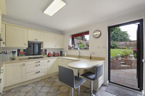 204Tonbridge10.jpg