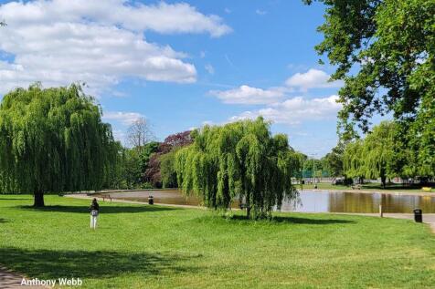 Broomfield Park
