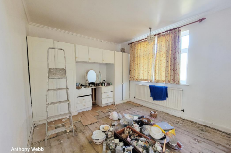 bedroom 2.PNG