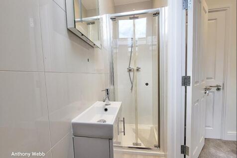 ensuite bed 3