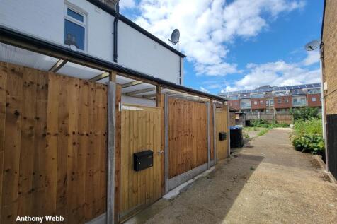 Flat entrances