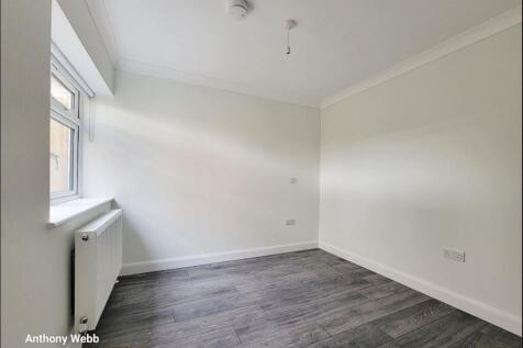 487b bedroom