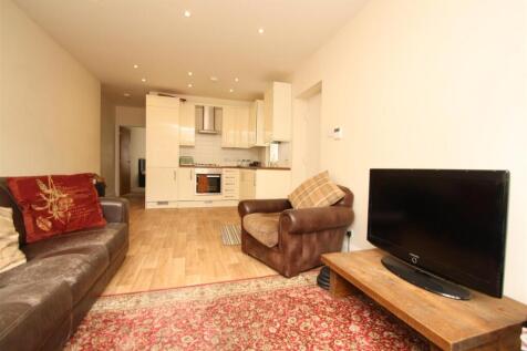 Living/kitchen