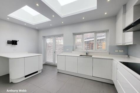 Kitchen diner