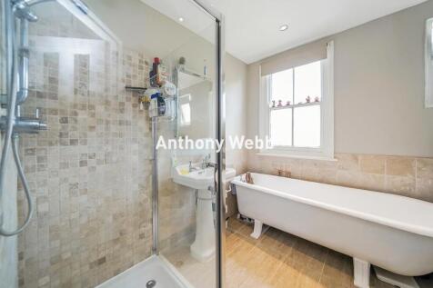 bath/shower Room