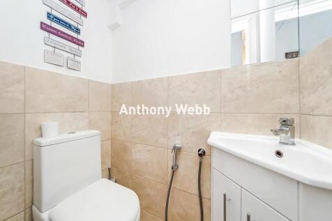 Guest cloakroom
