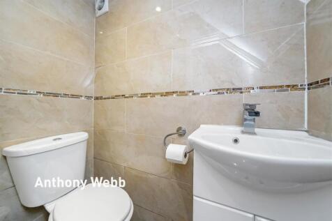 Bathroom 3